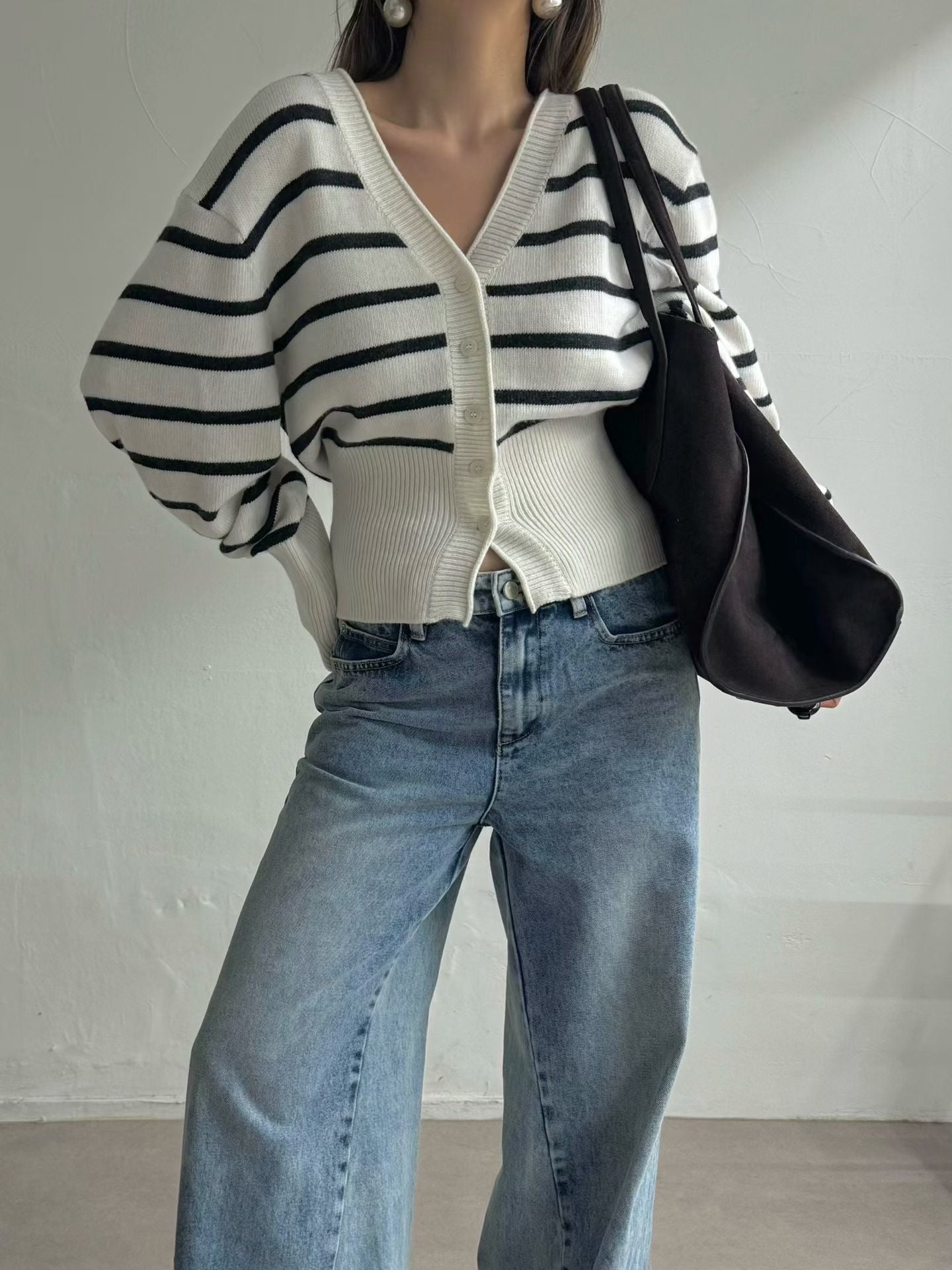 Amaryllis Cardigan (3 Colors)