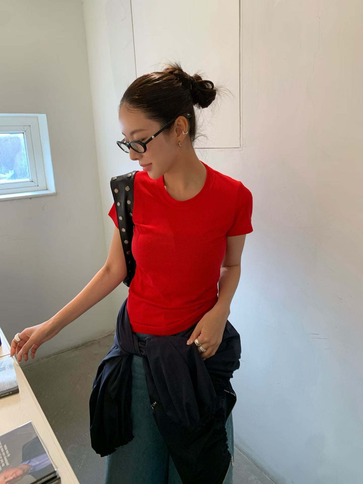 Apate Tee (5 Colors)