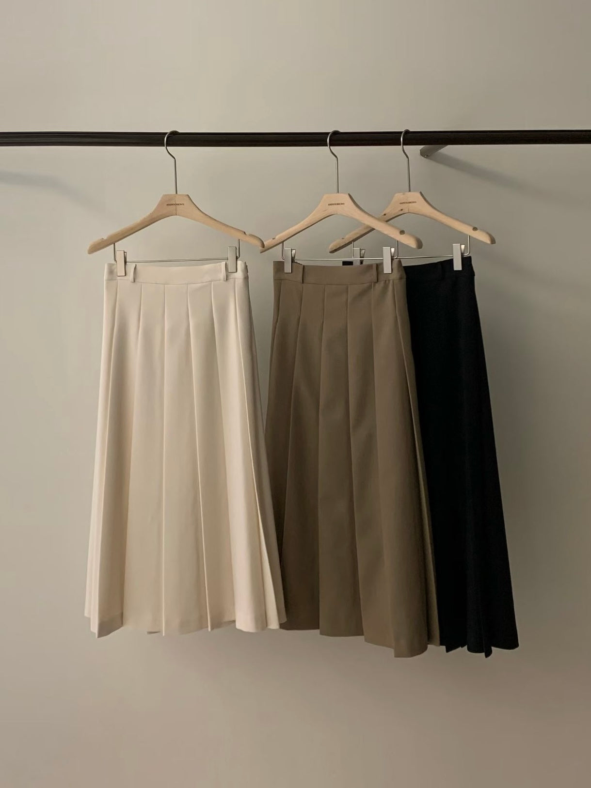 Relee Skirt (3 Colors)