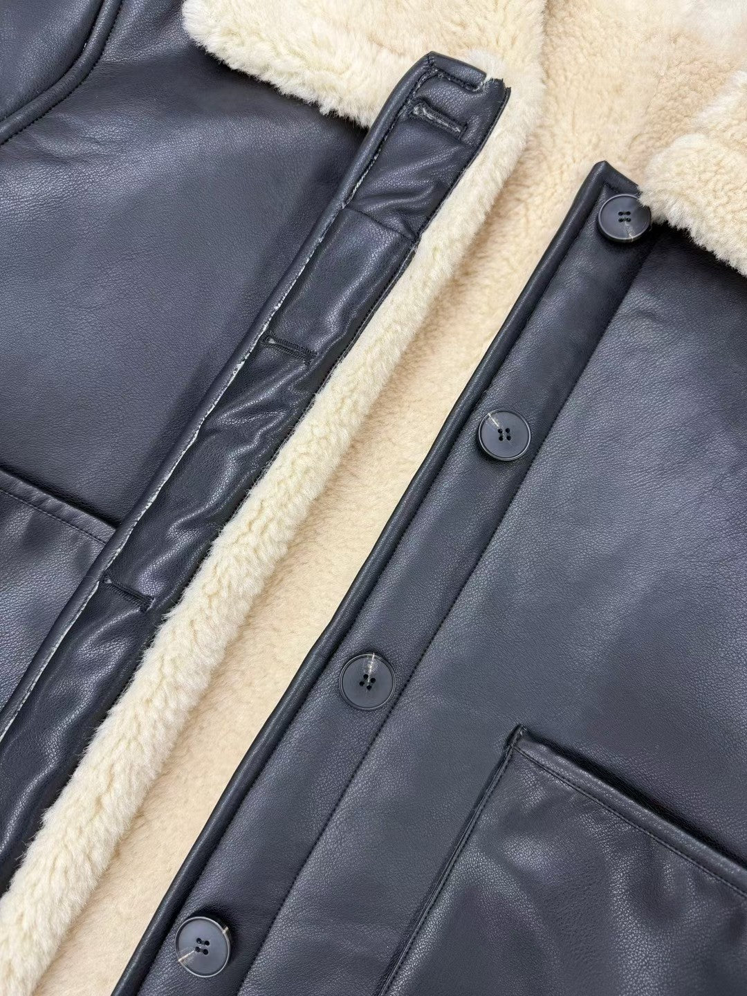 Iolani Jacket (2 Colors)