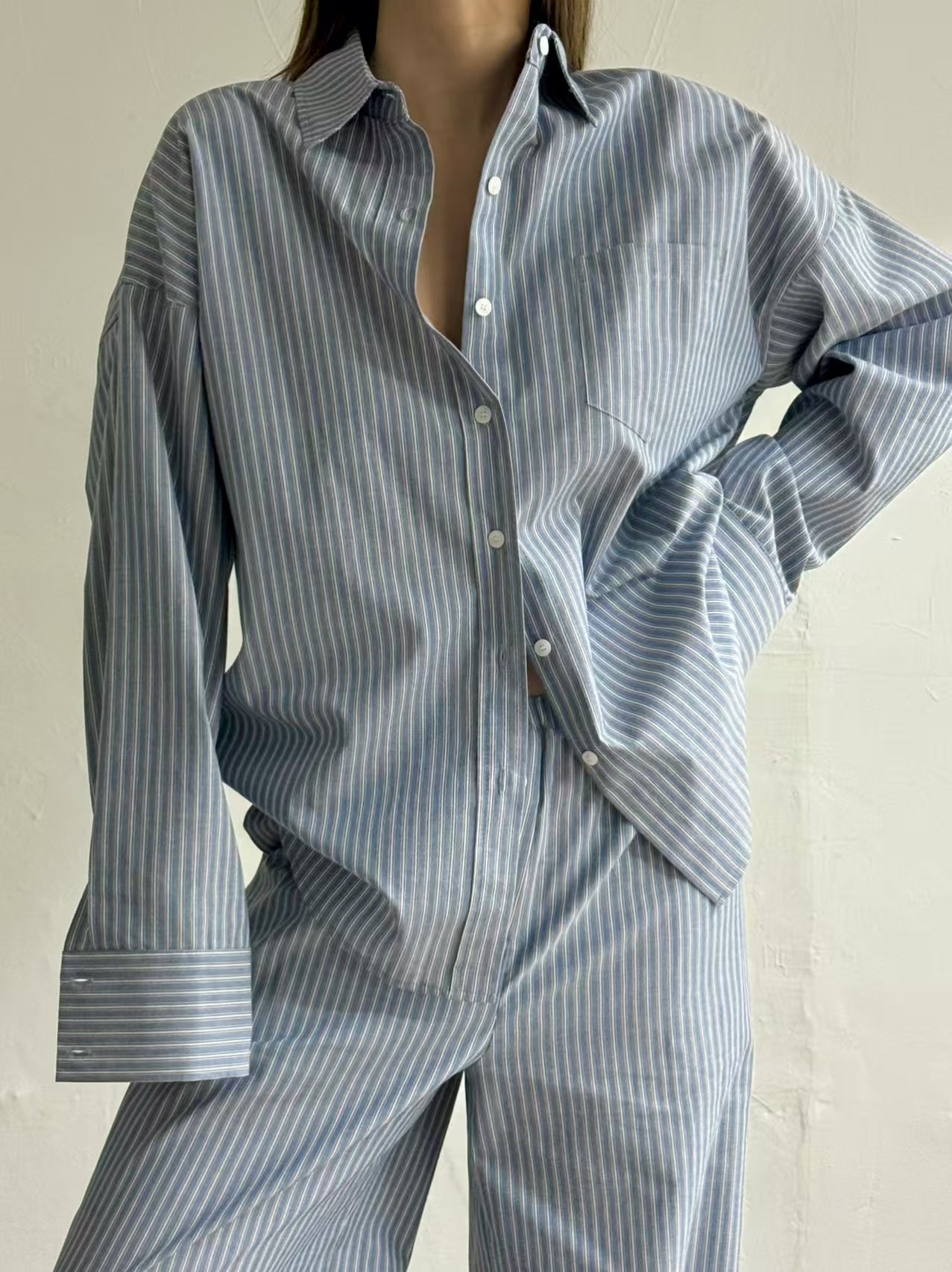 Vionette Shirt (2 Colors)