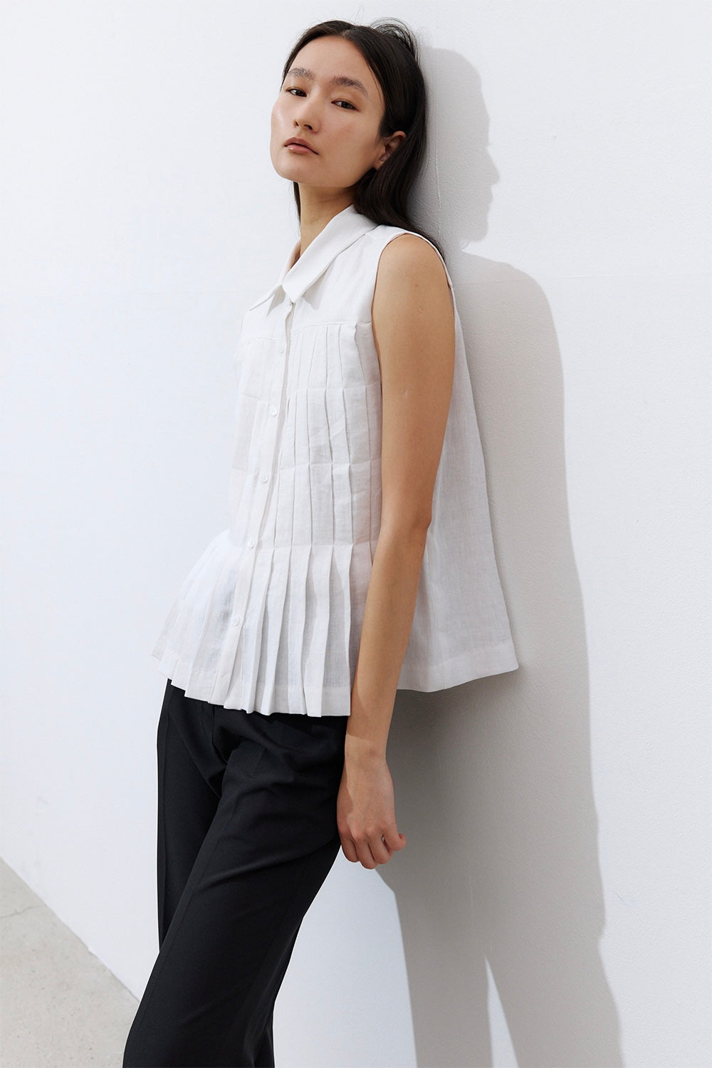 Linen Pleated Short-sleeved Shirt (2 Colors)