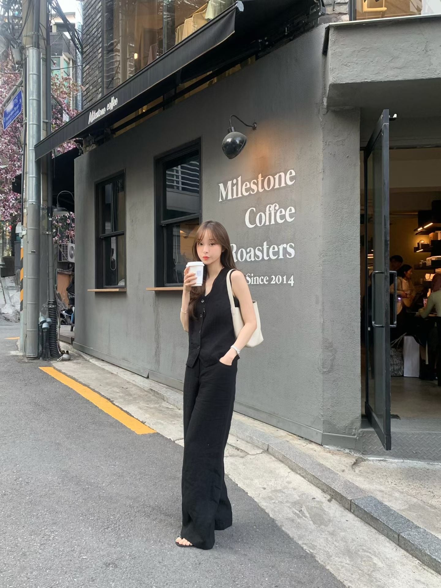 Elpis 100% Linen Vest (2 Colors)