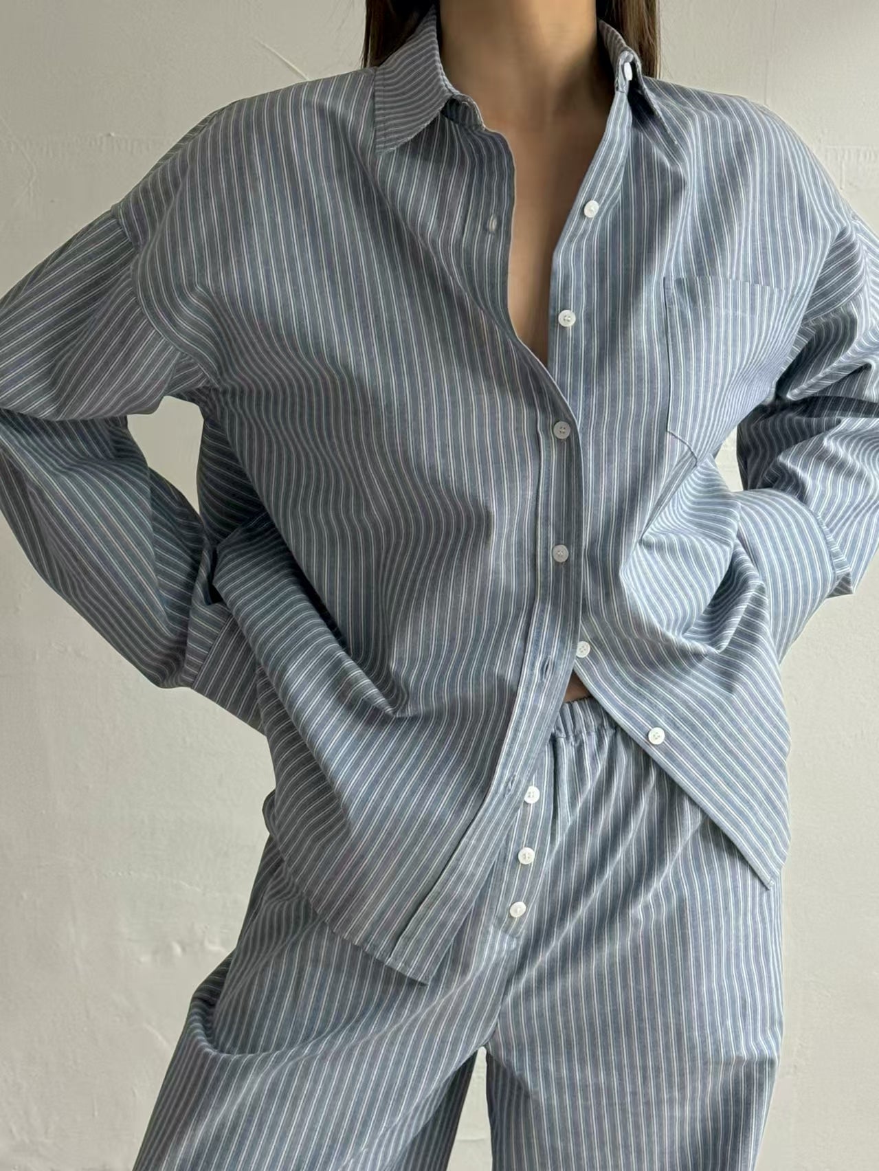 Vionette Shirt (2 Colors)