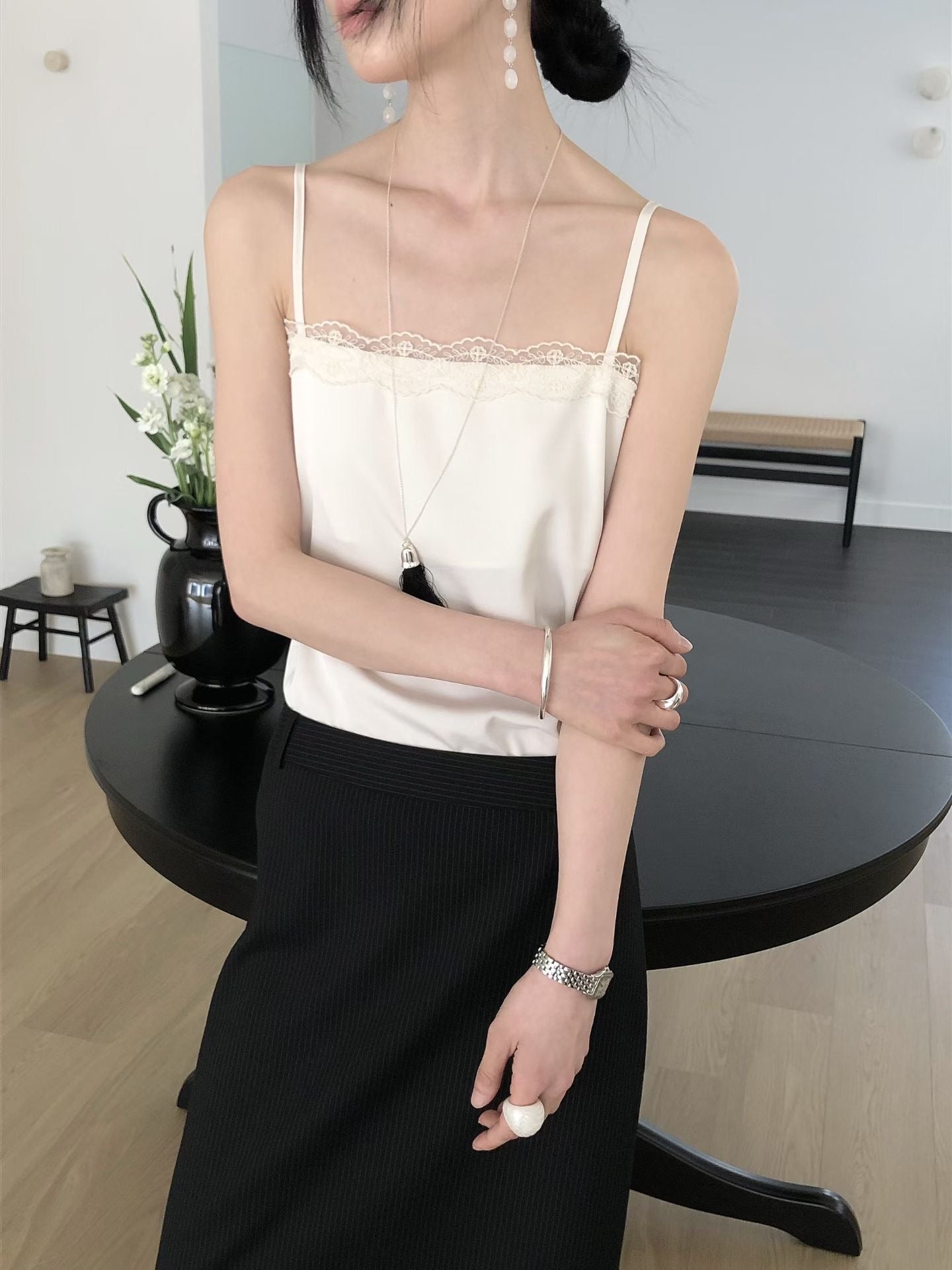 Ceto Lace Top (2 Colors)