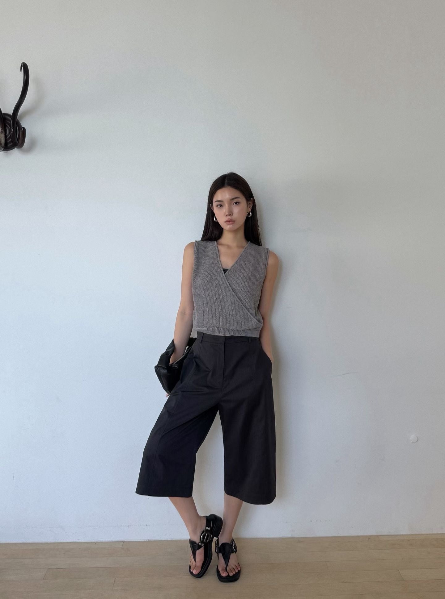 Briarrose Vest (4 Colors)
