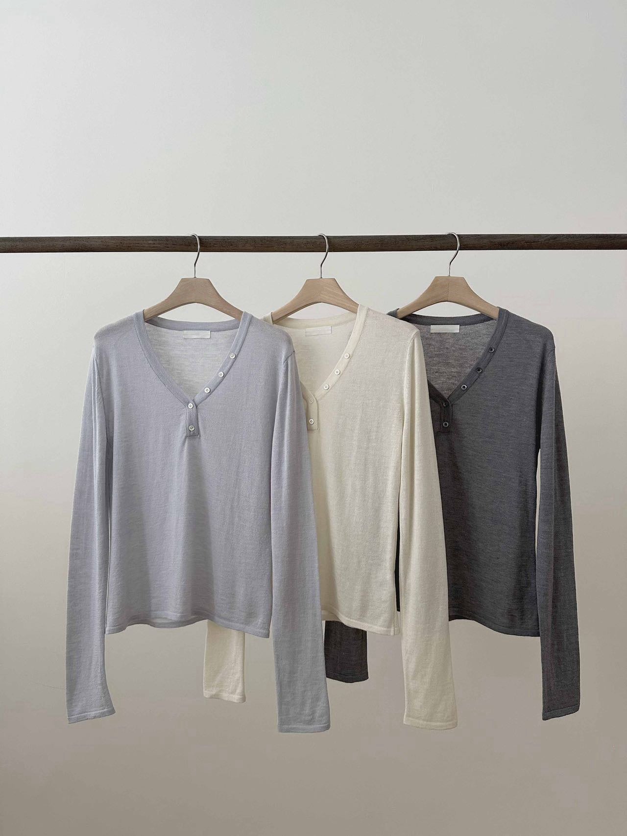 Deep V-neck Knit (3 Colors)