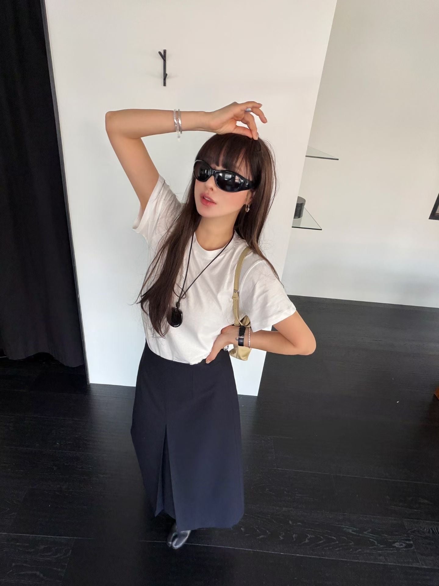 Galadriel Tee (17 Colors)