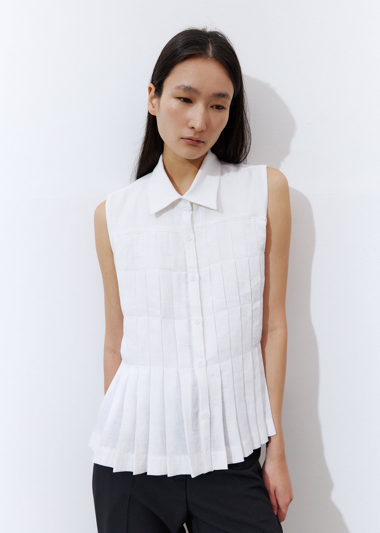 Linen Pleated Short-sleeved Shirt (2 Colors)