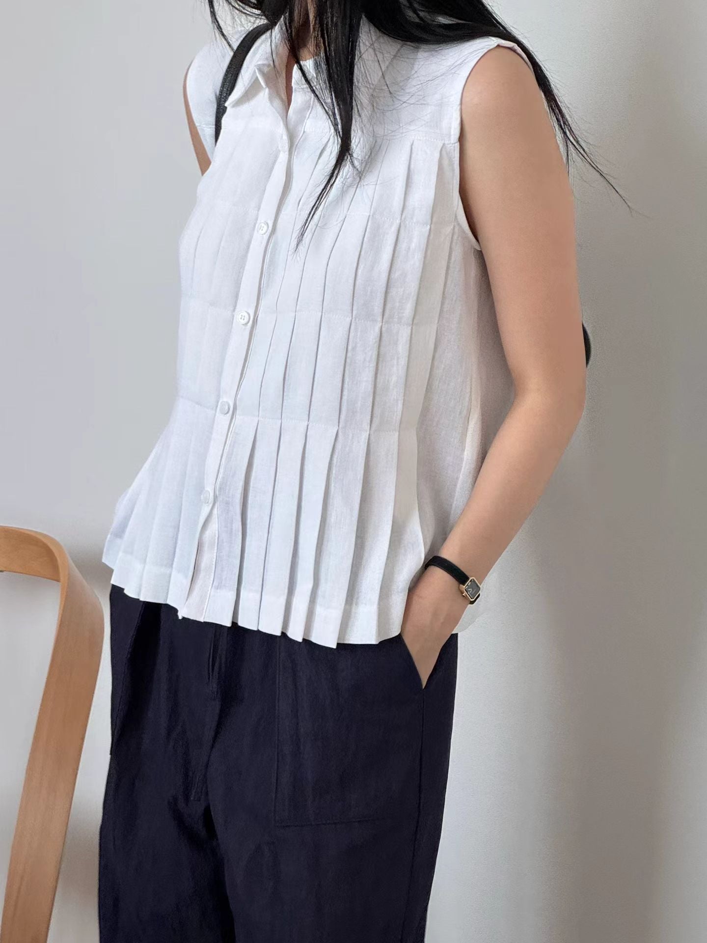Linen Pleated Short-sleeved Shirt (2 Colors)