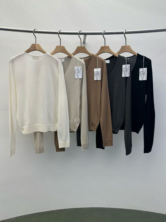 Briar V-neck Wholegarment Knit Top (5 Colors)