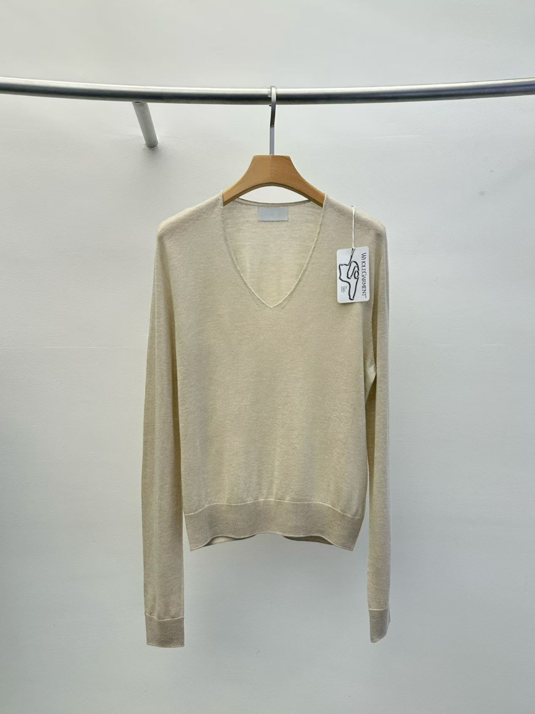 Briar V-neck Wholegarment Knit Top (5 Colors)