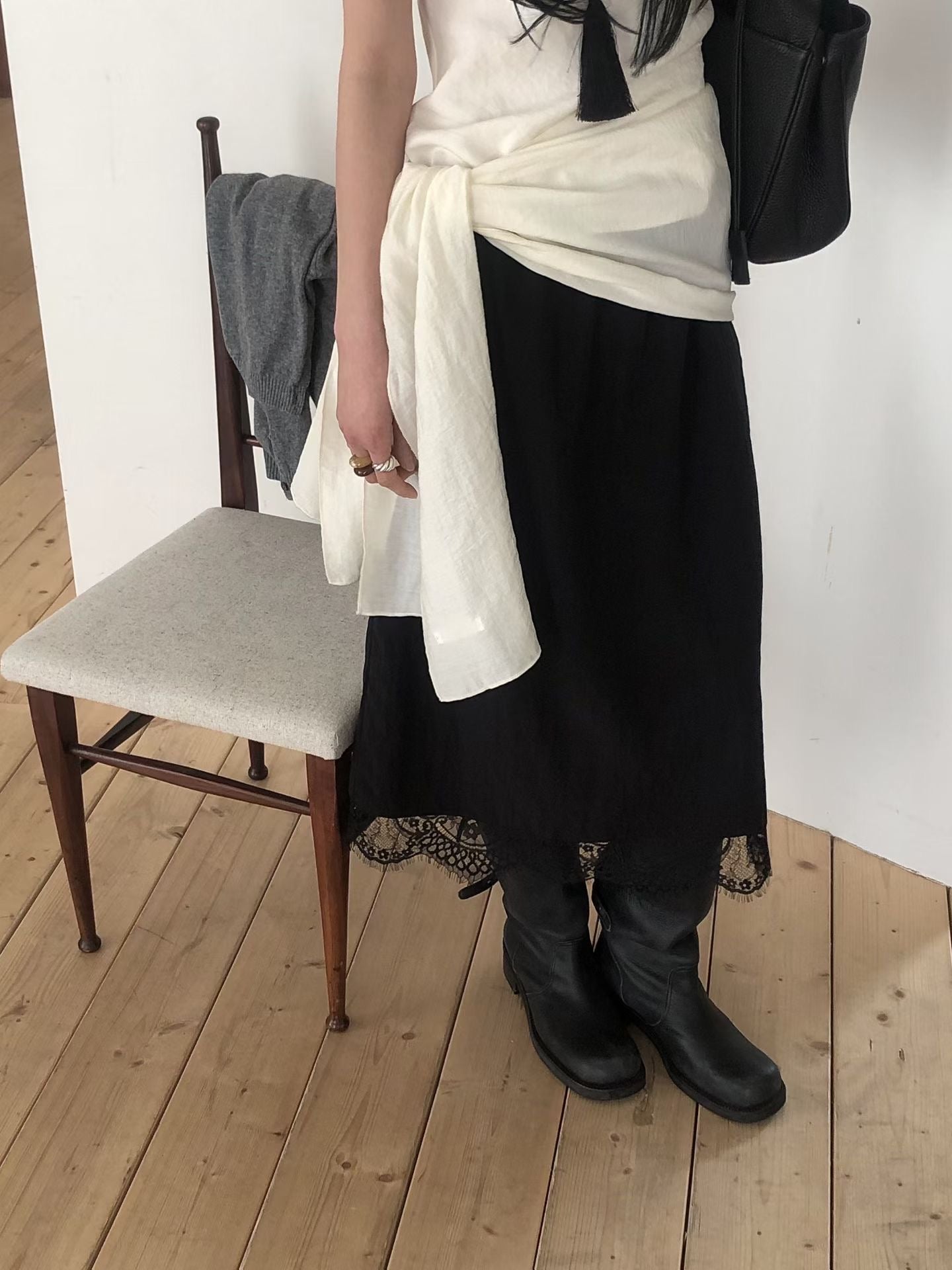 Umbria Lace Skirt (2 Colors)