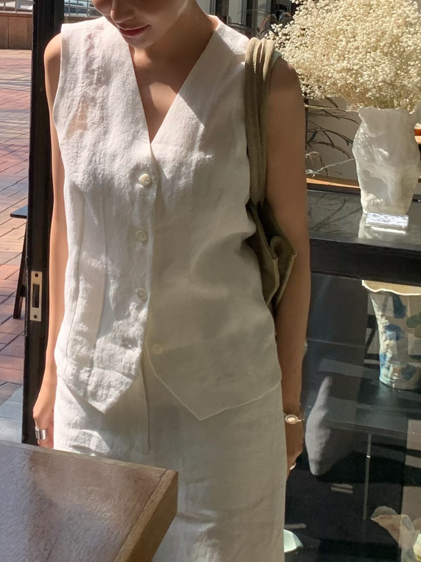 Elpis 100% Linen Vest (2 Colors)