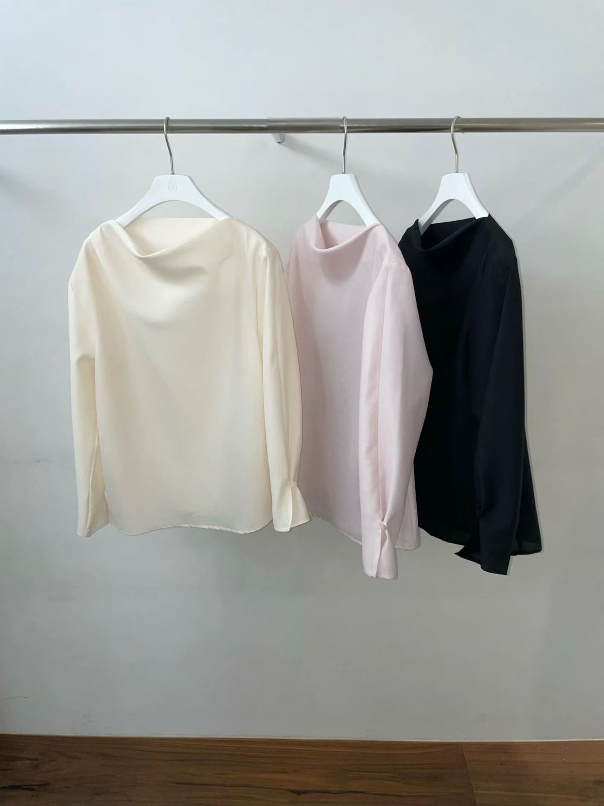 Andara Blouse (3 Colors)