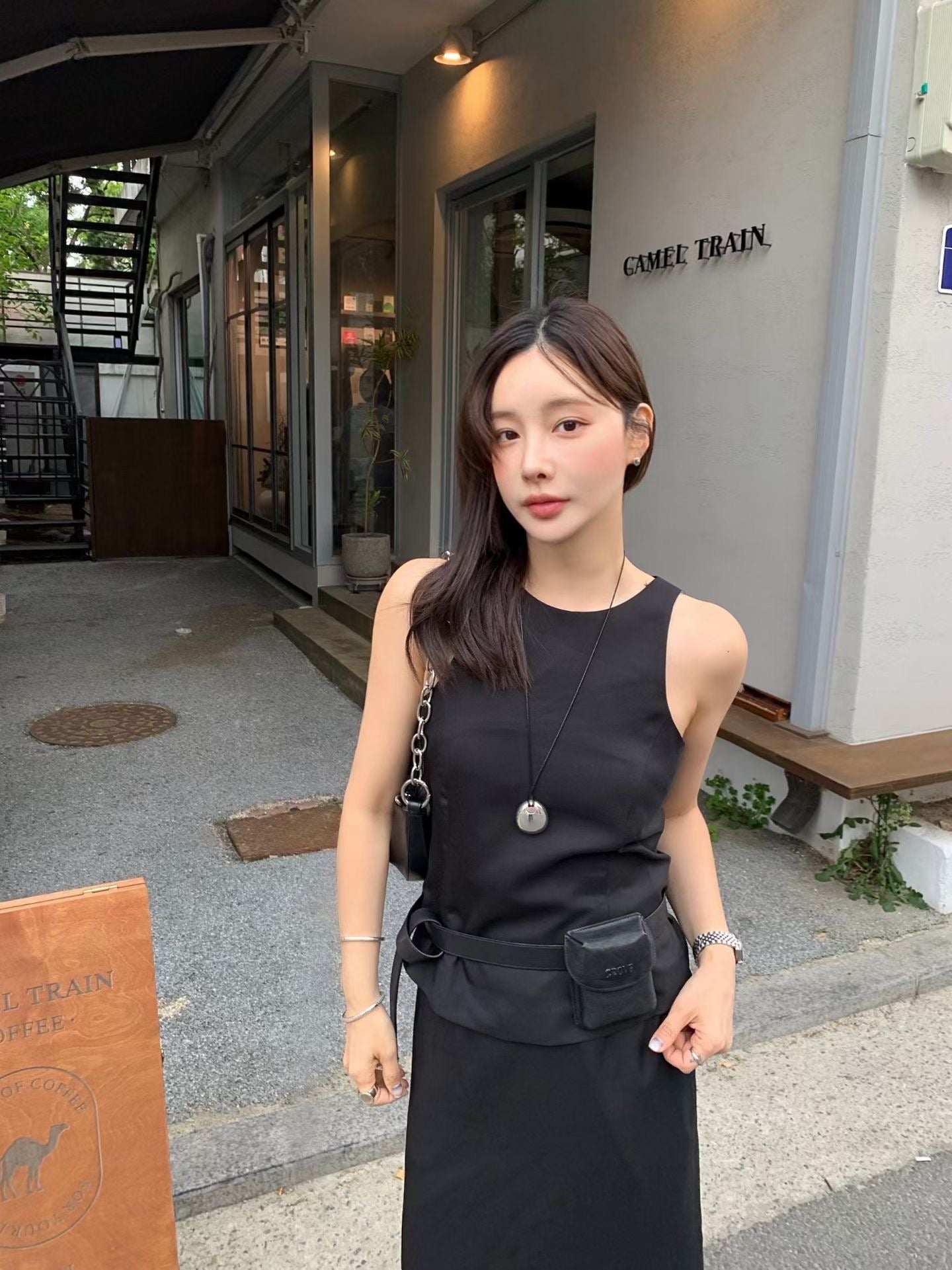 【亞麻40%面料】 Emeris Top (2 Colors)