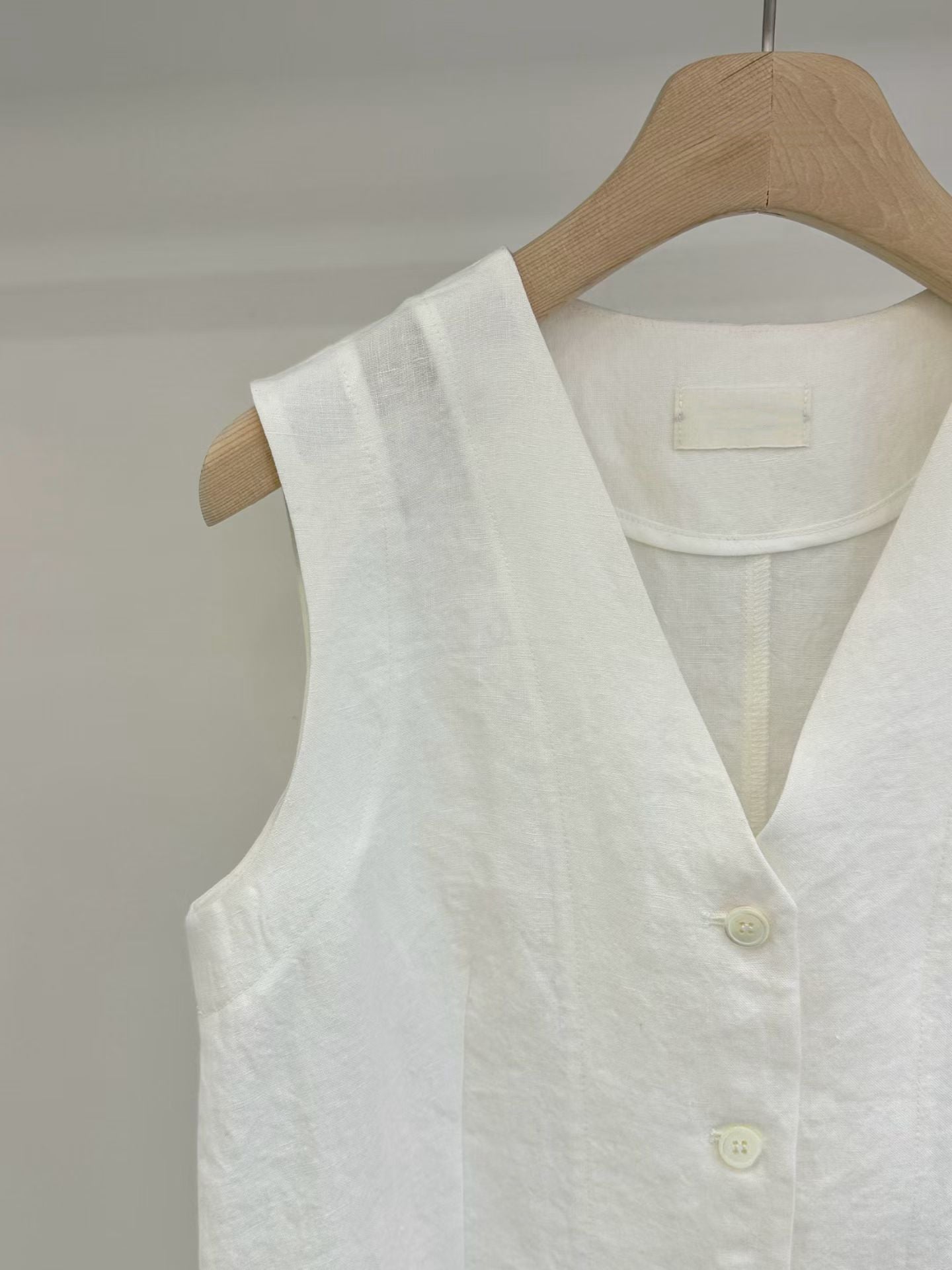 Elpis 100% Linen Vest (2 Colors)