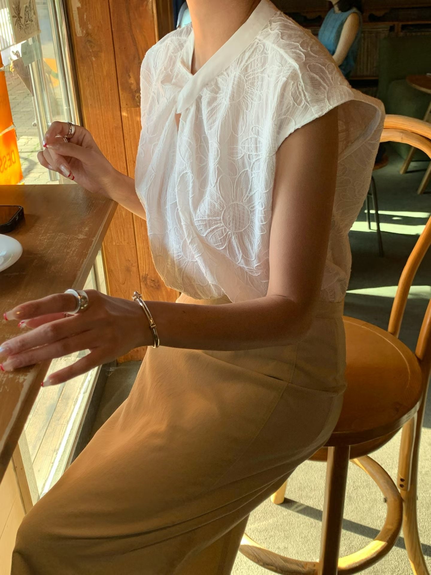 Ardyn Blouse (2 Colors)