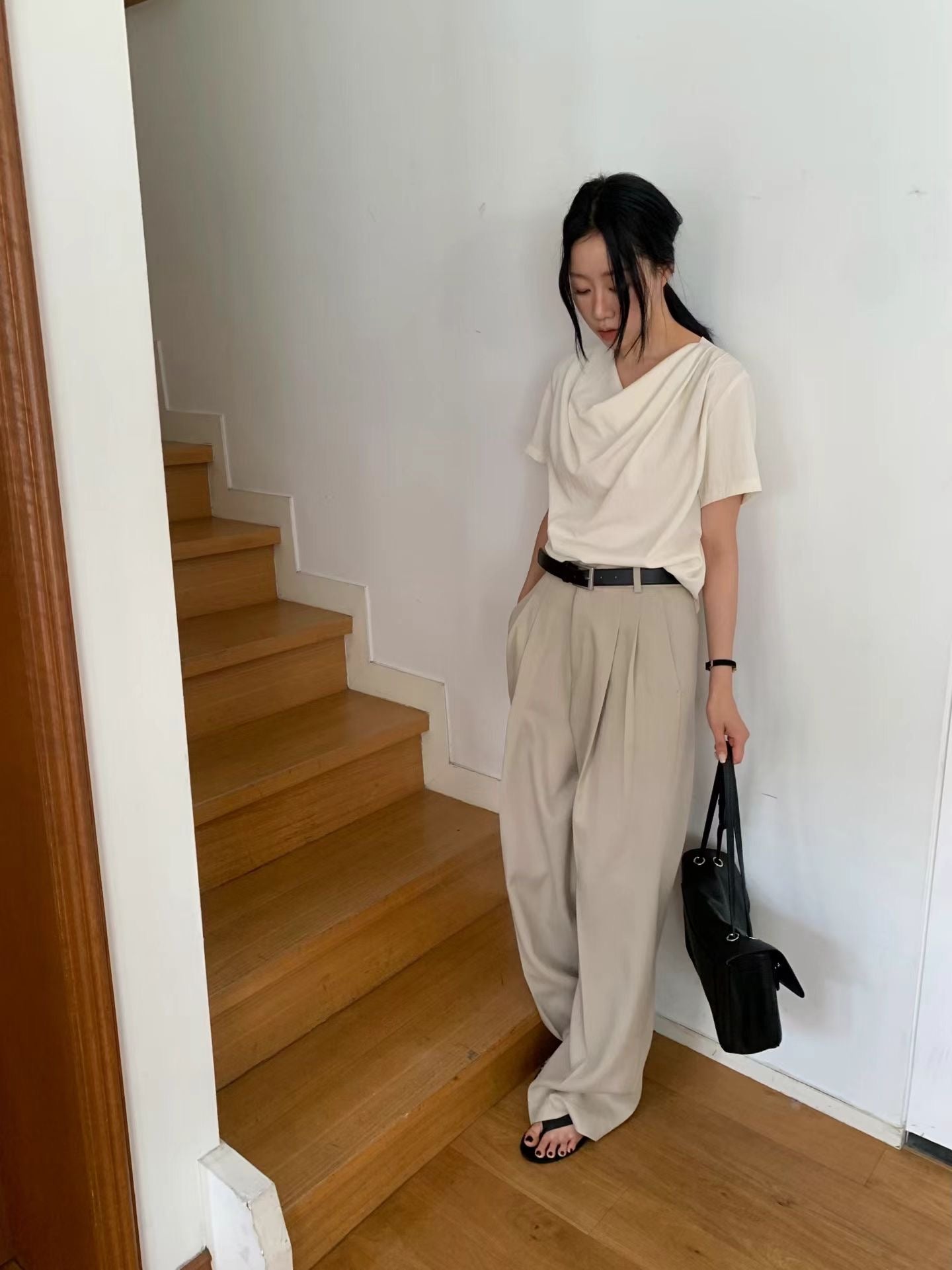 Neck Hool Blouse (2 Colors)