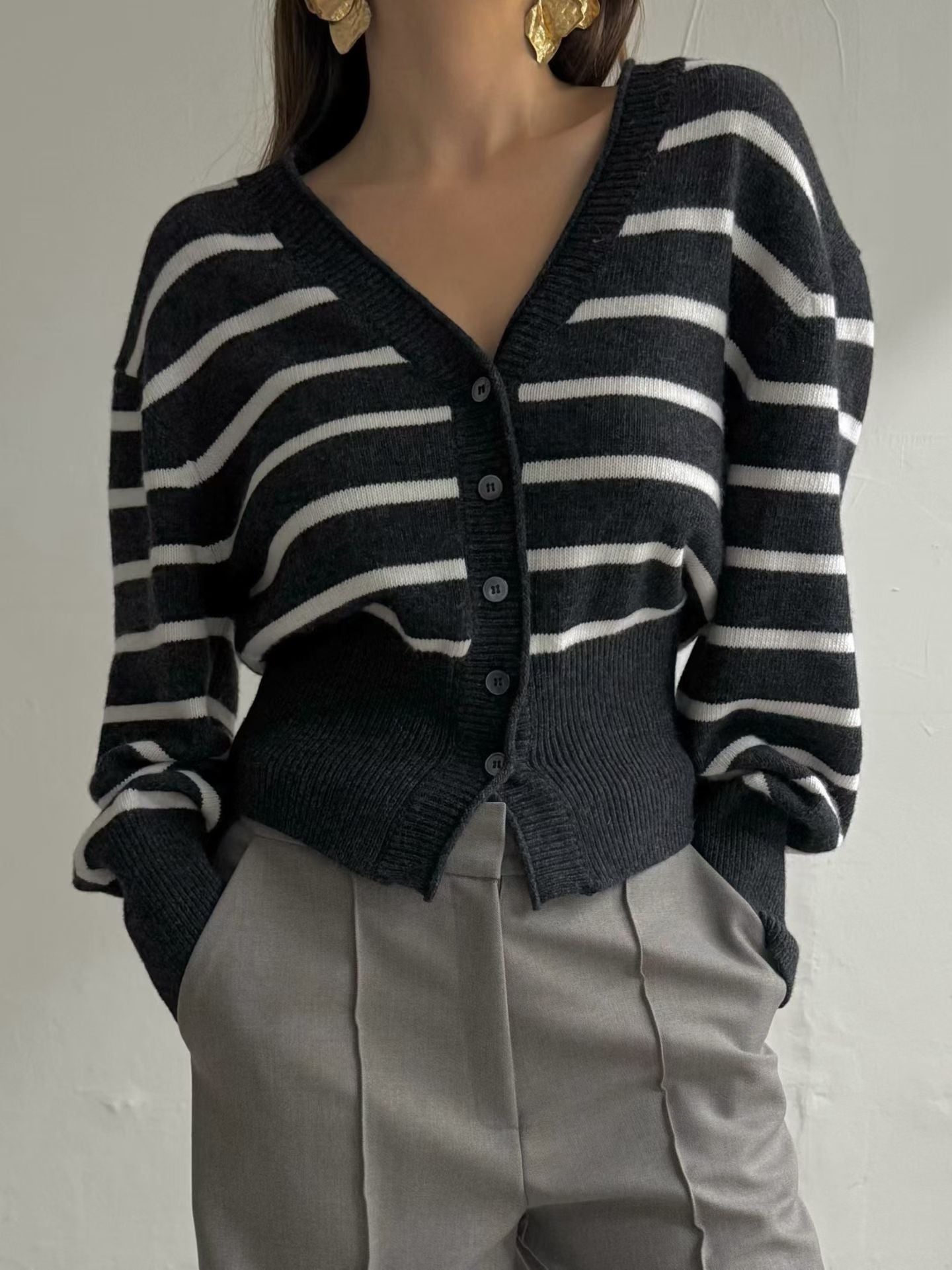 Amaryllis Cardigan (3 Colors)