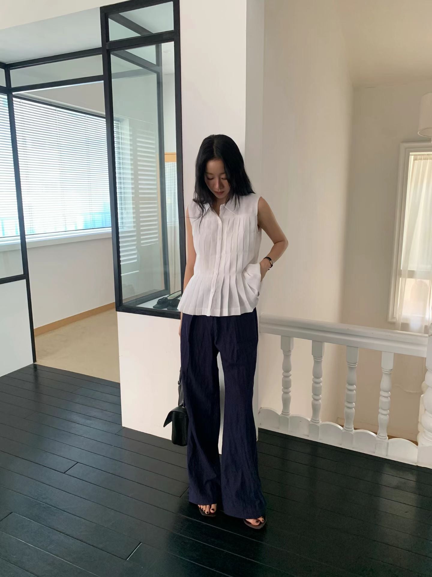 Linen Pleated Short-sleeved Shirt (2 Colors)