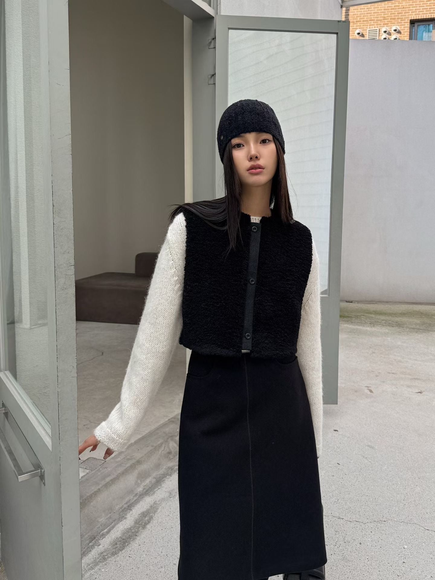 Maude Vest (4 Colors)