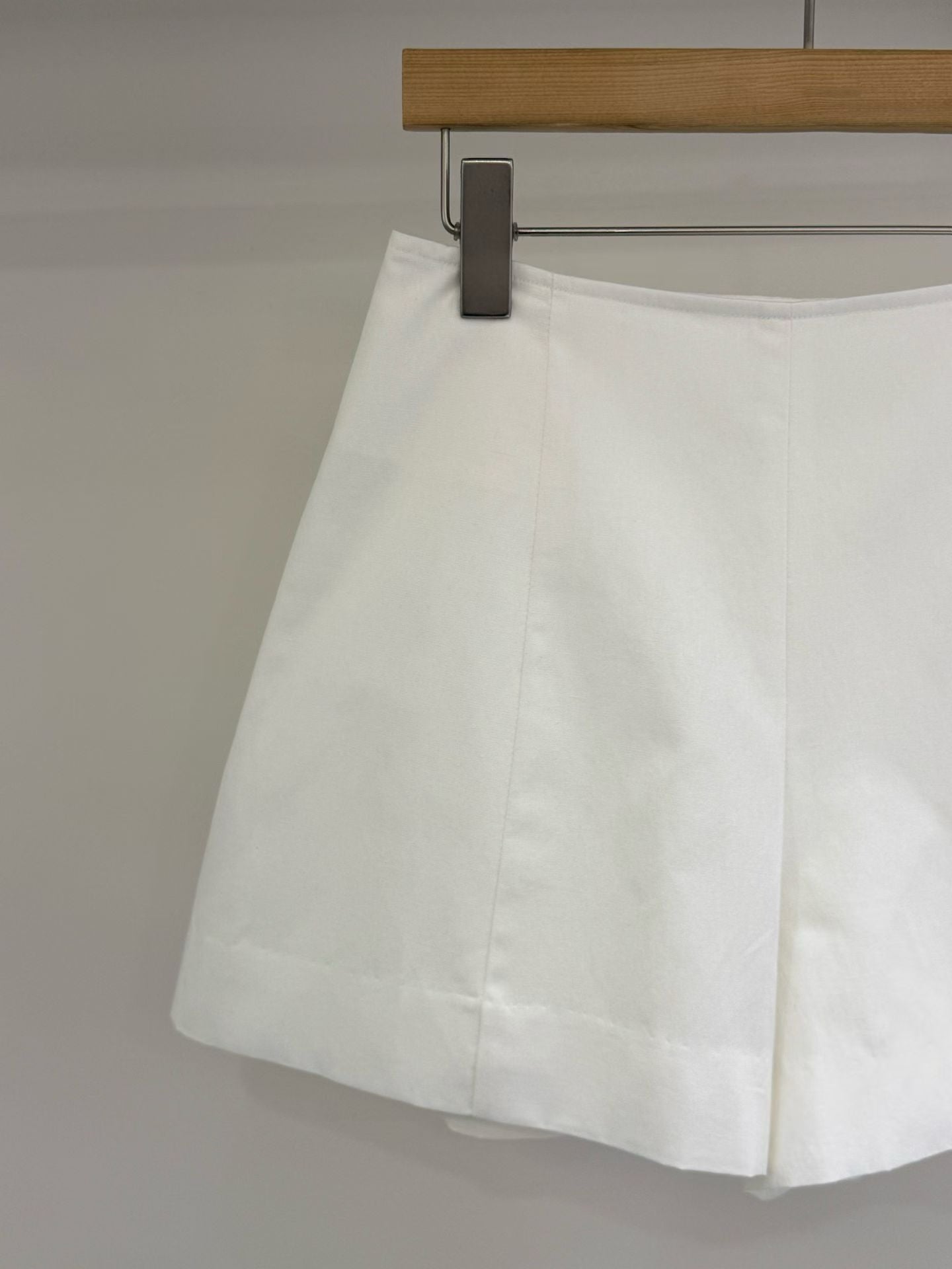 Ellery Short Pants (2 Colors)