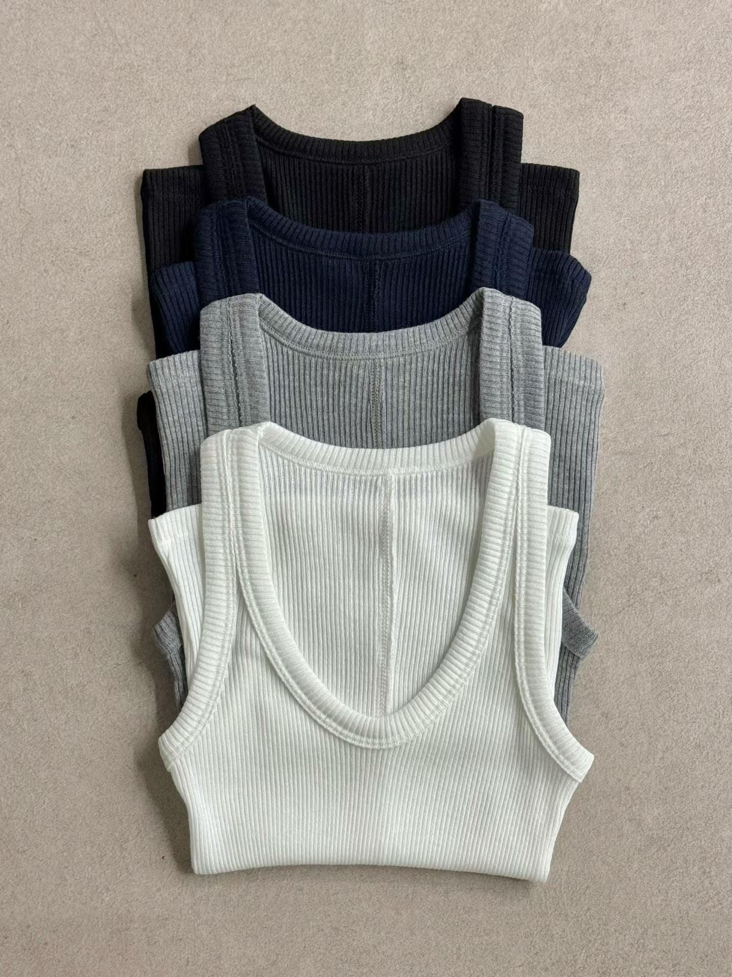 Mirabel Top (4 Colors) 這款沒有直播！