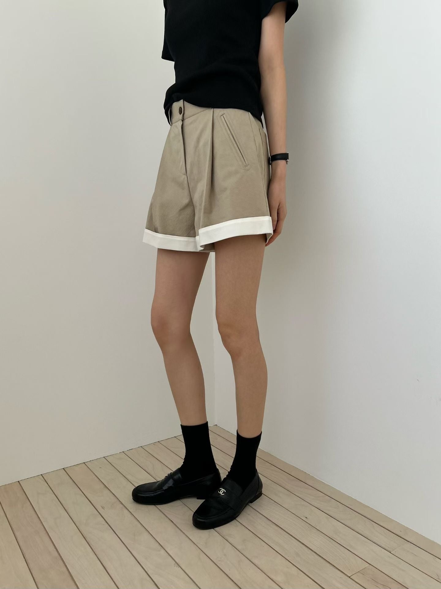 Faelina Short Pants (2 Colors)