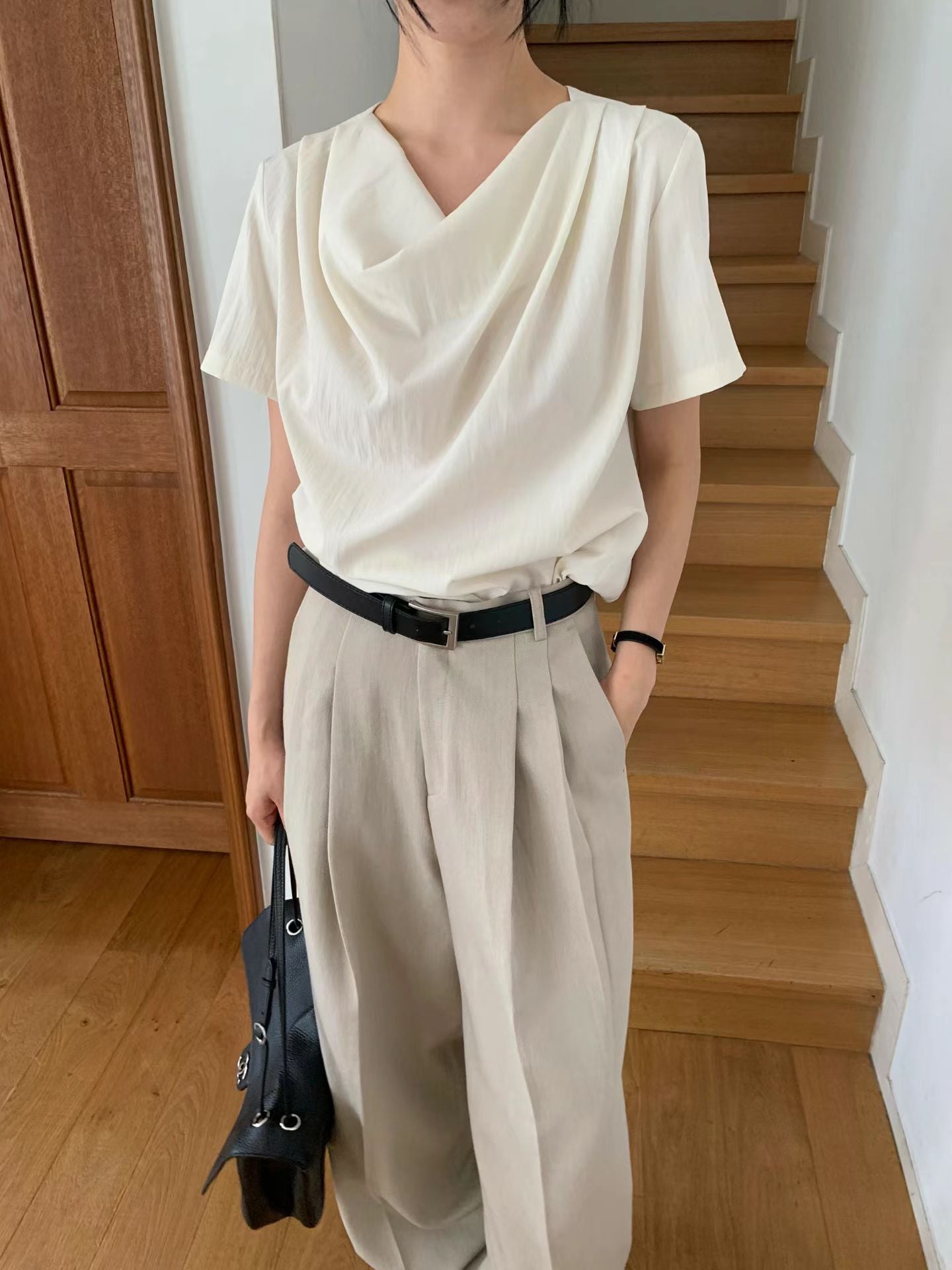 Neck Hool Blouse (2 Colors)