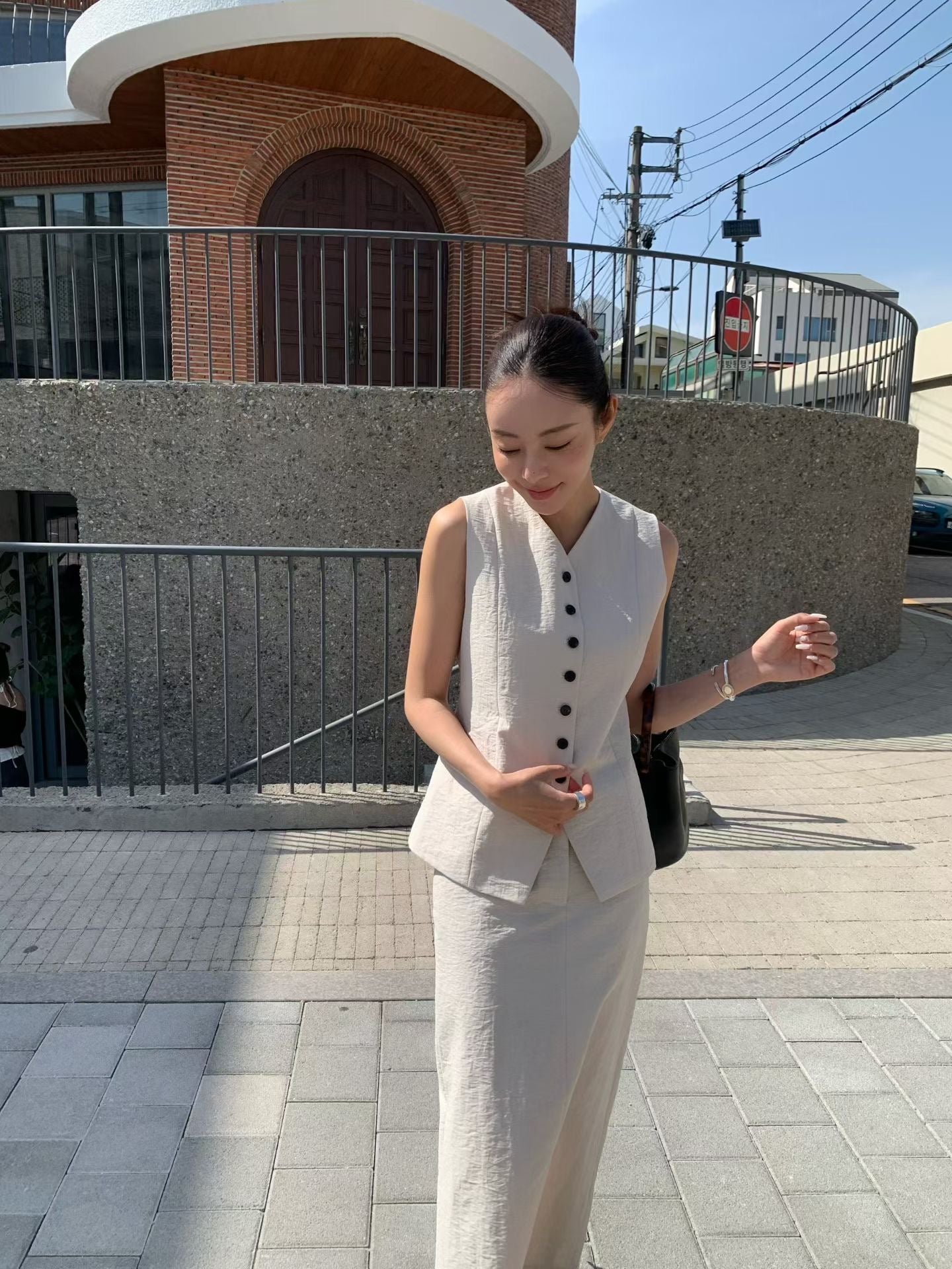 Acacia Vest (2 Colors)