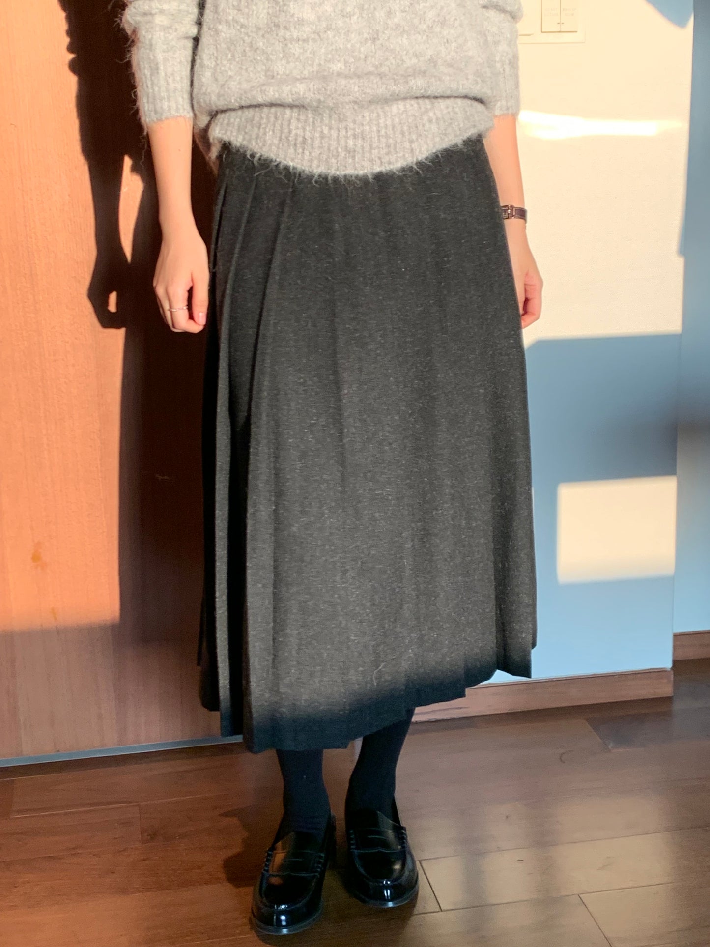 Betty Wool Pleated Long Skirt (2 Colors)