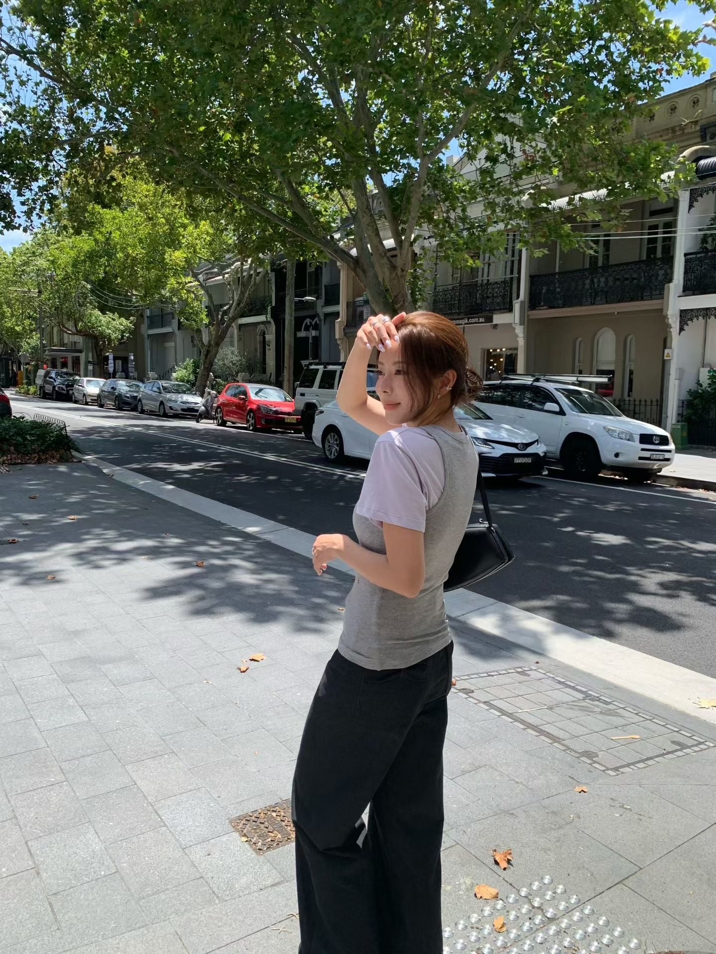 Galadriel Tee (17 Colors)