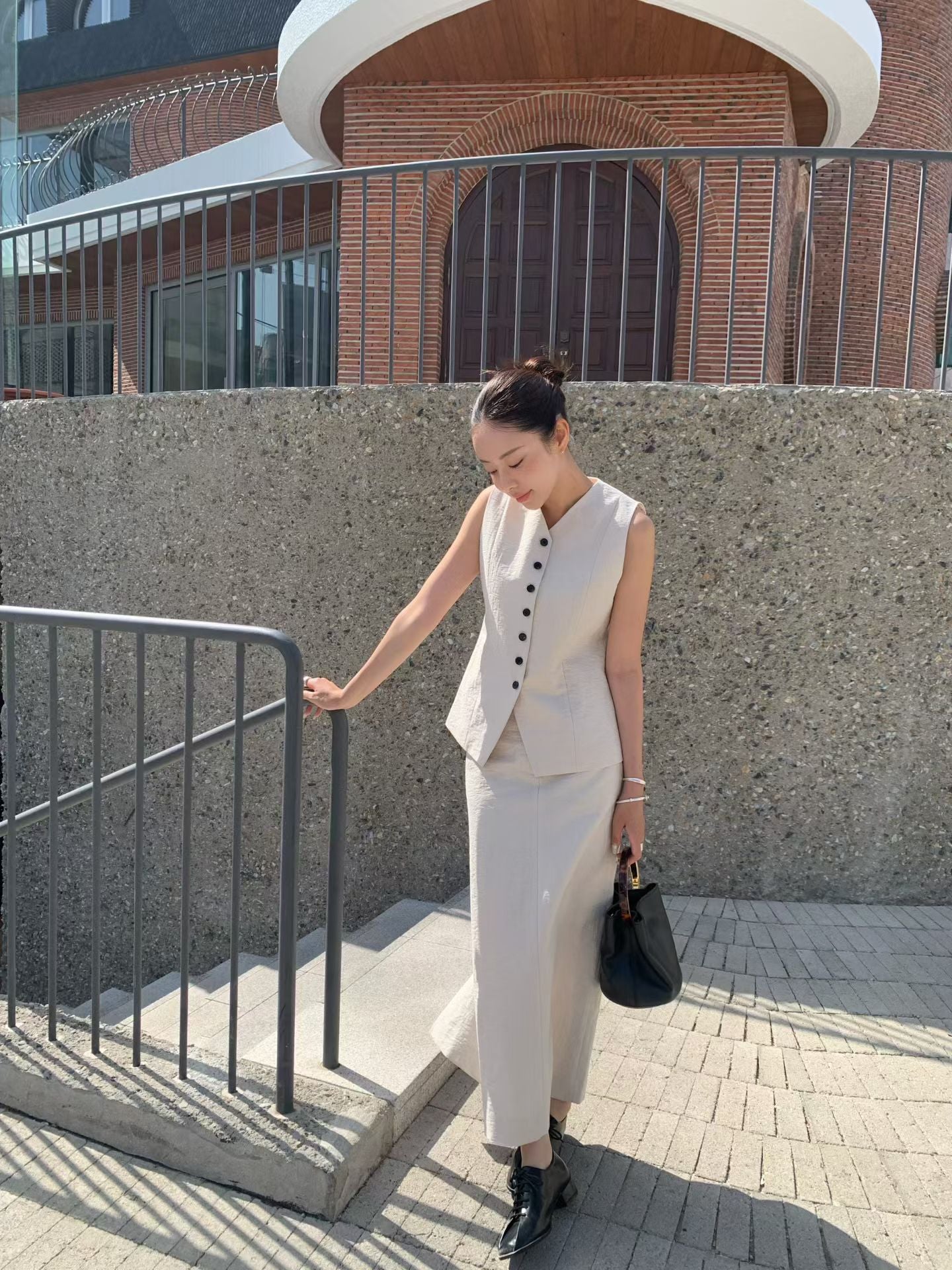 Acacia Vest (2 Colors)