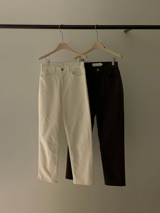 Helga Jeans (2 Colors)