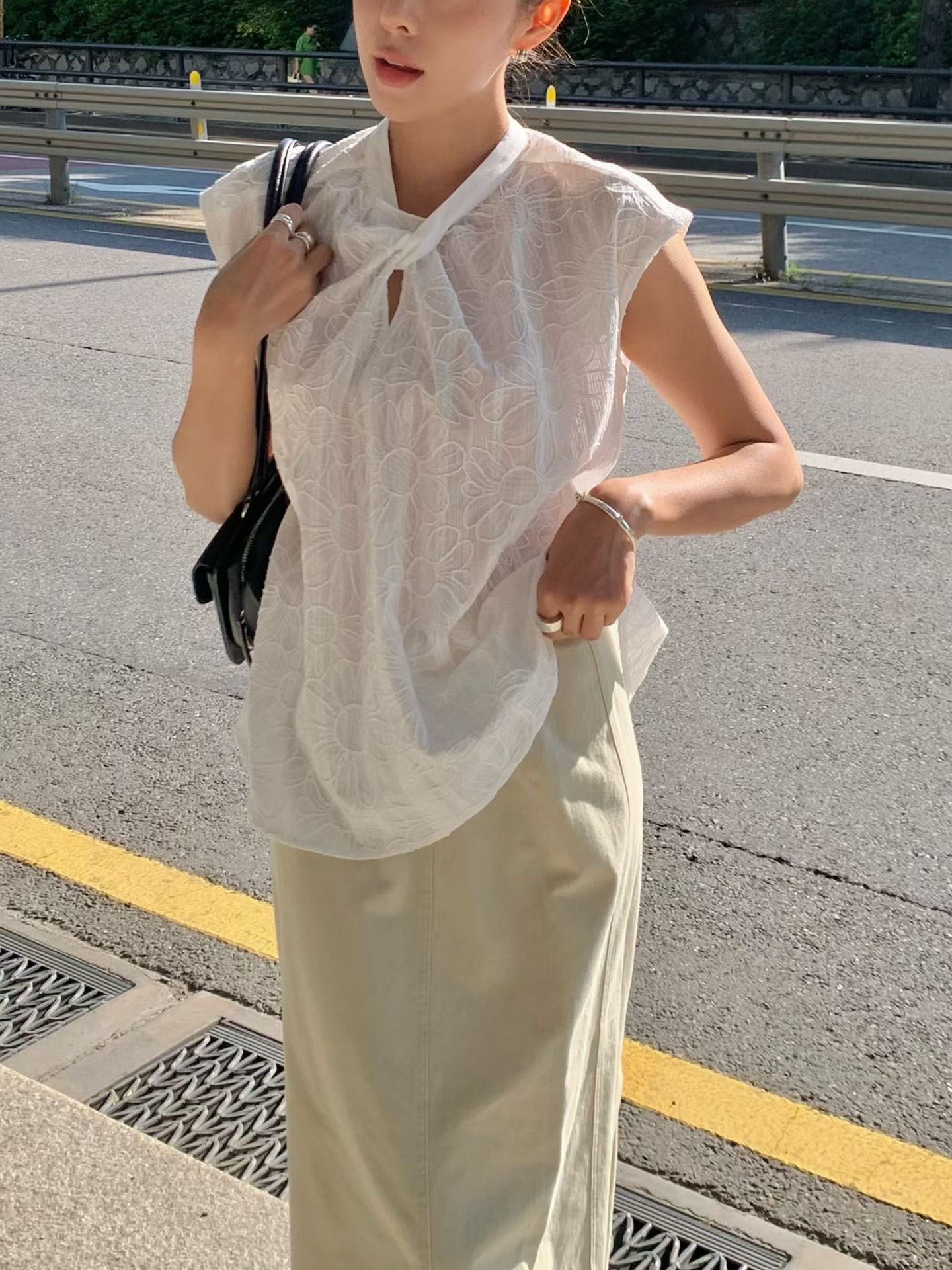 Ardyn Blouse (2 Colors)