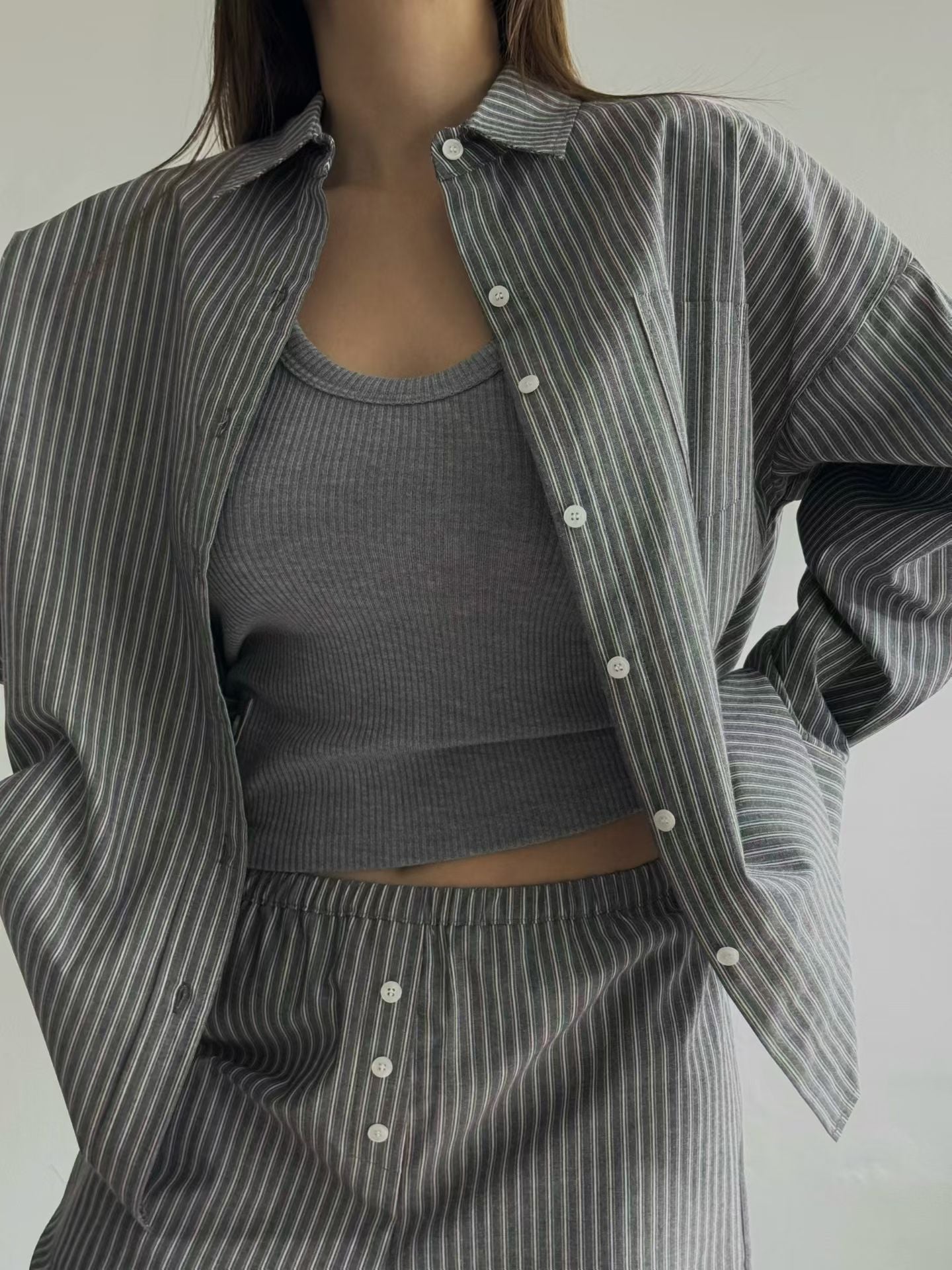 Vionette Shirt (2 Colors)