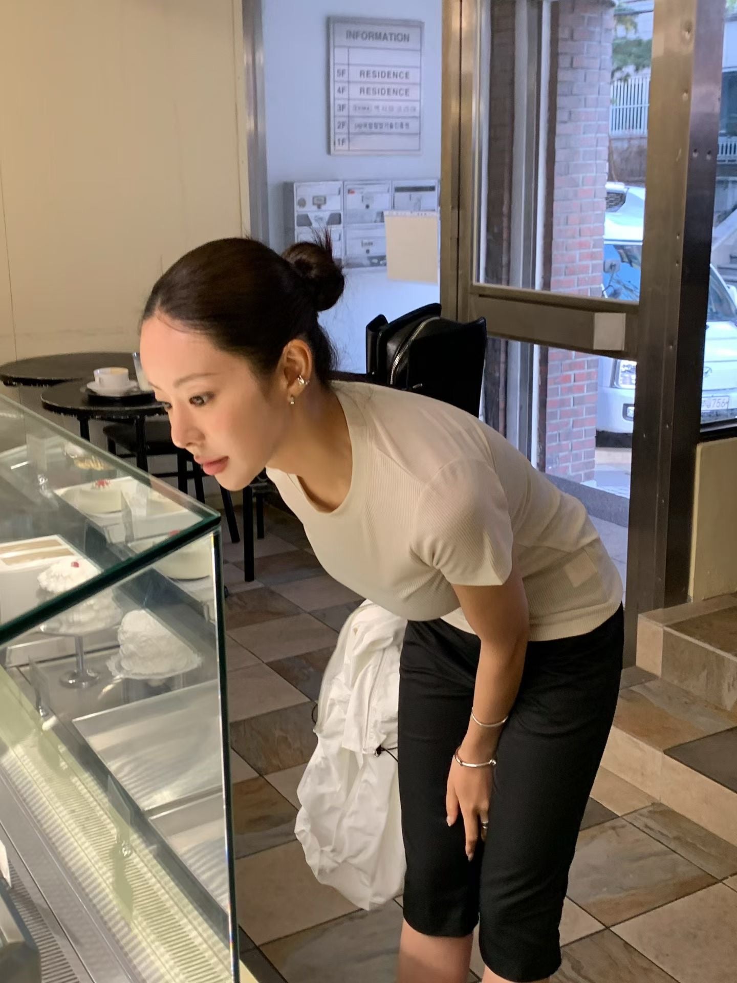 Apate Tee (5 Colors)