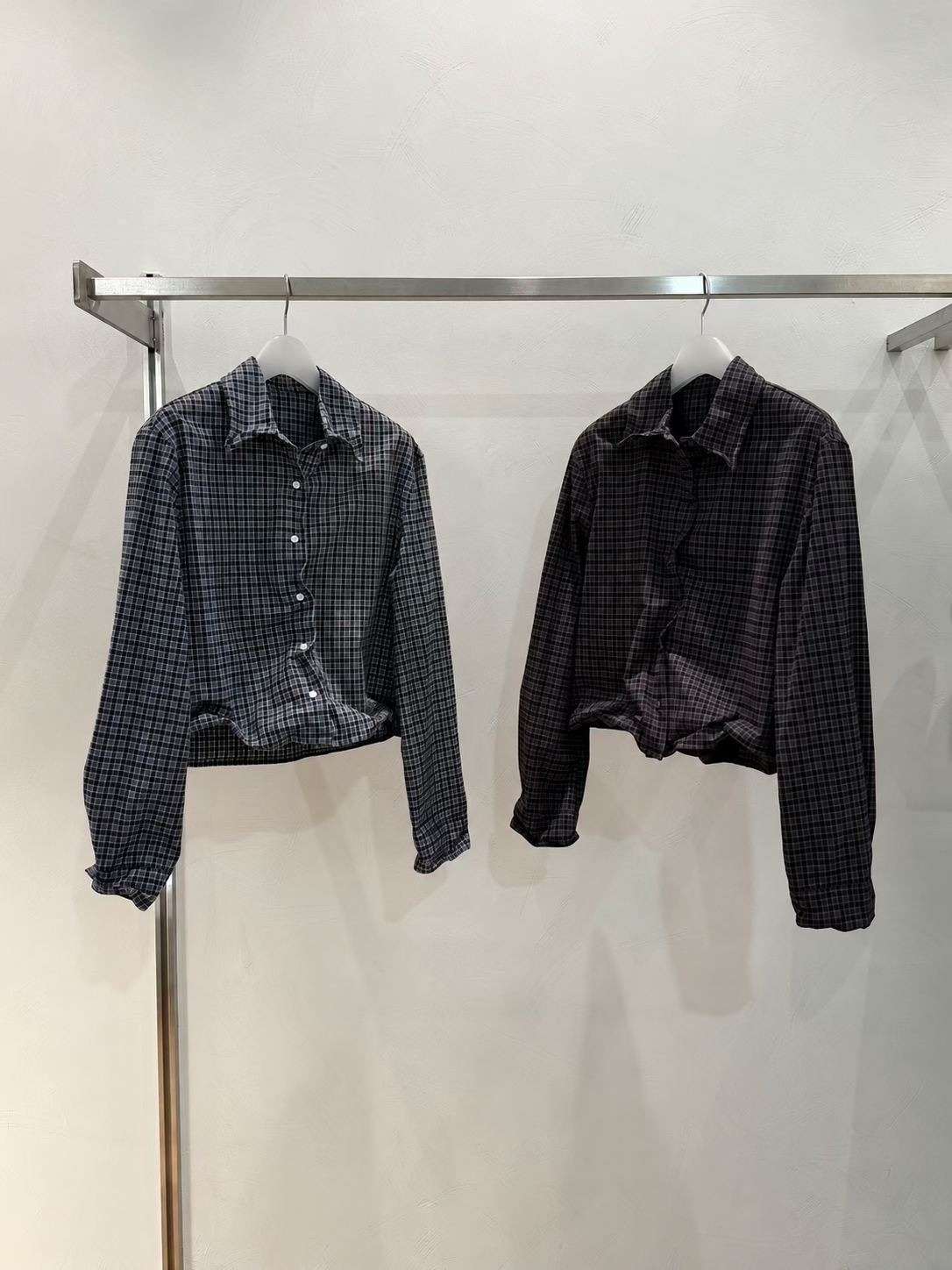 Azrella Plaid Cropped Shirt (2 Colors)