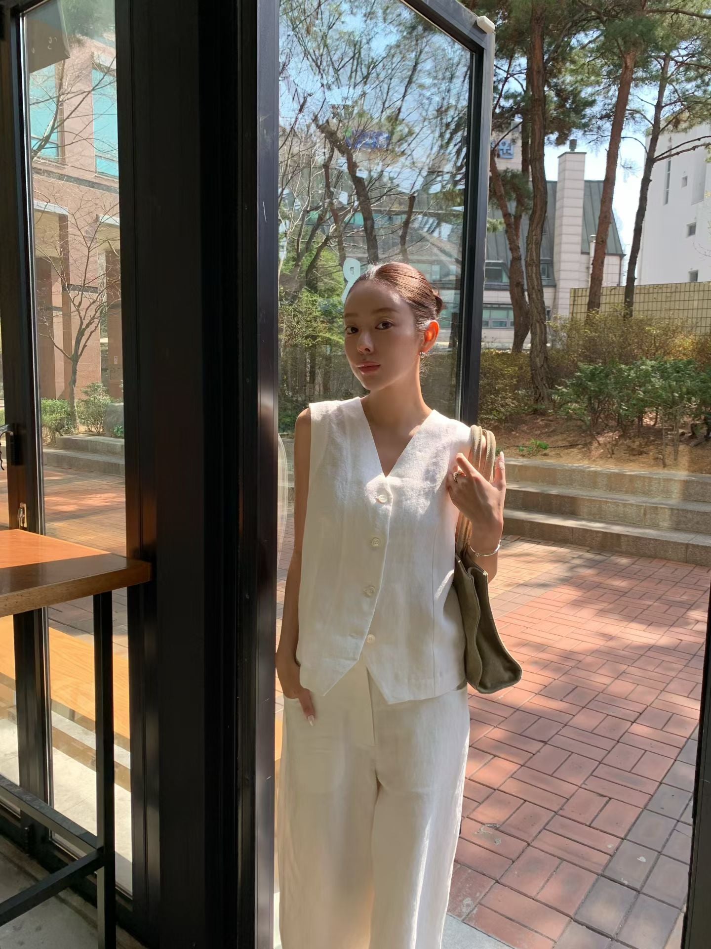 Elpis 100% Linen Vest (2 Colors)