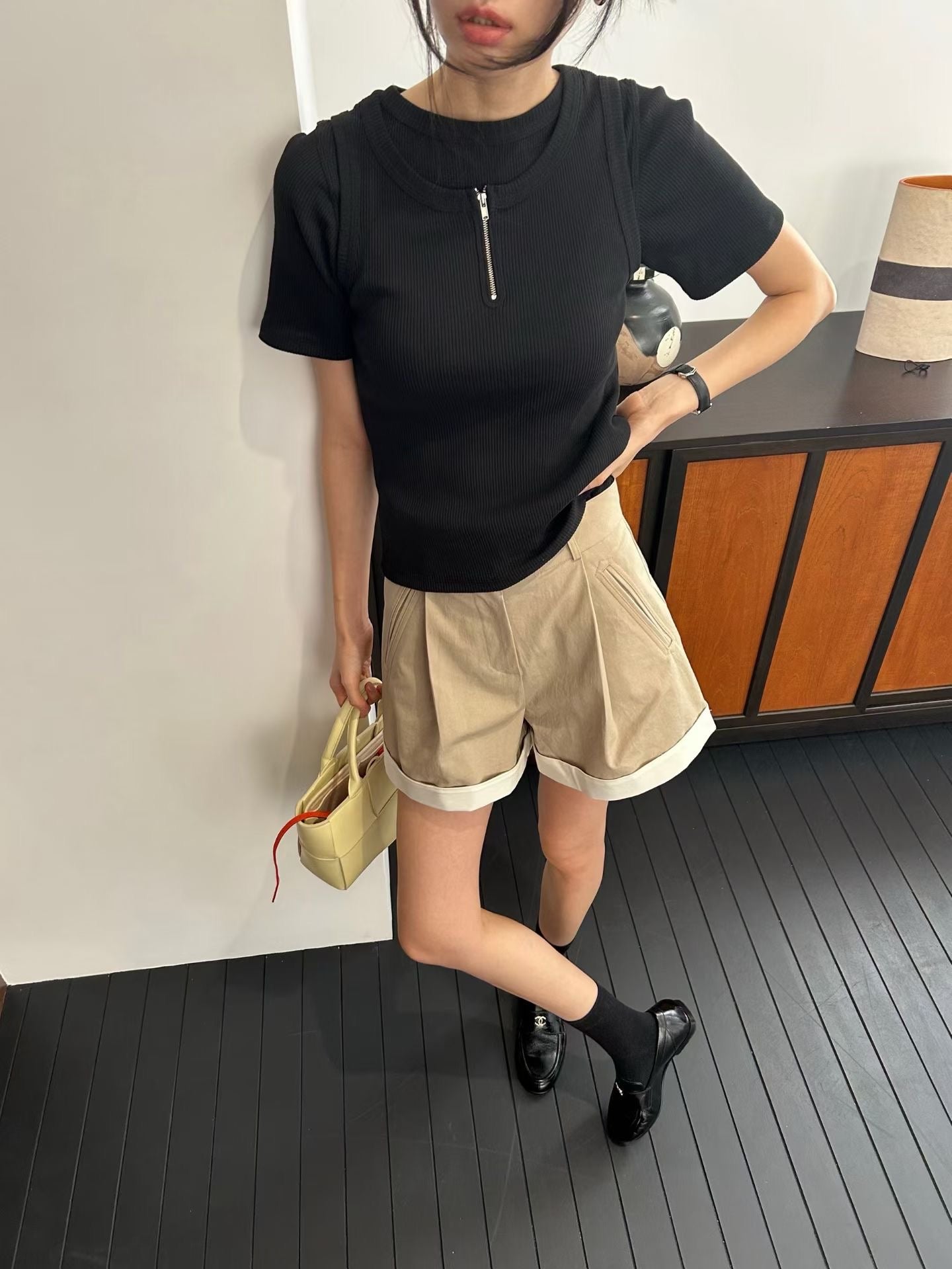 Faelina Short Pants (2 Colors)