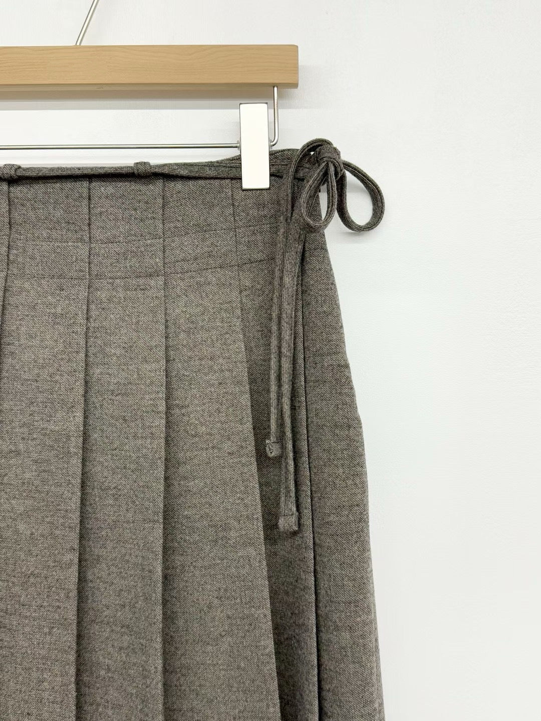 Tansie Pleated Skirt (2 Colors)