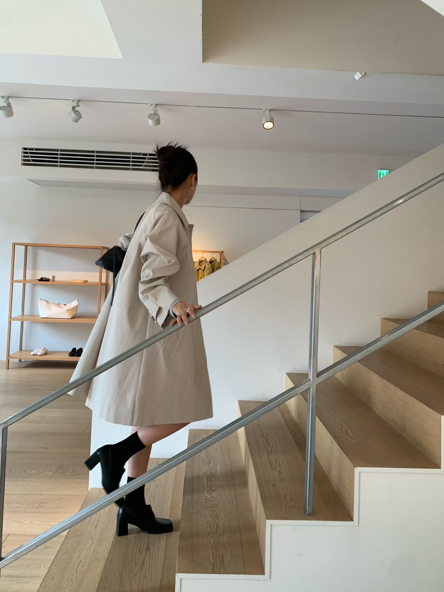 Donna Trench Coat (2 Colors)