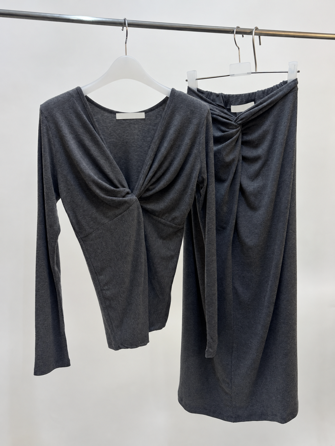 Angora Twist Tee hanger-board photo 4