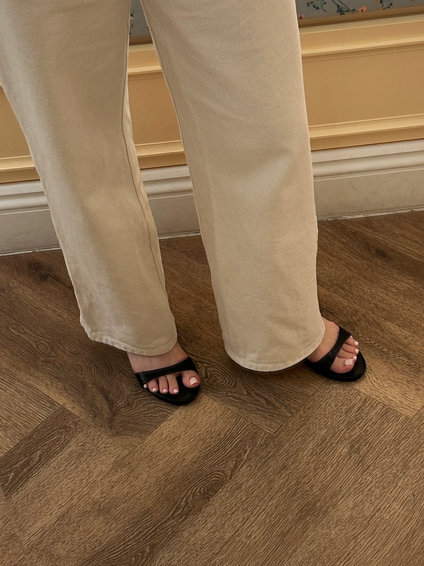 French Shoes (2 Colors)