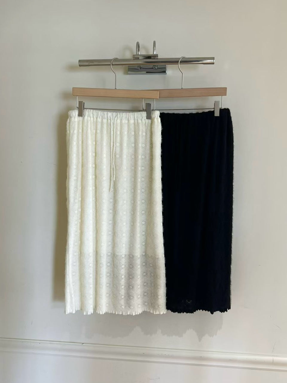 Ondine Lace Skirt (2 Colors)