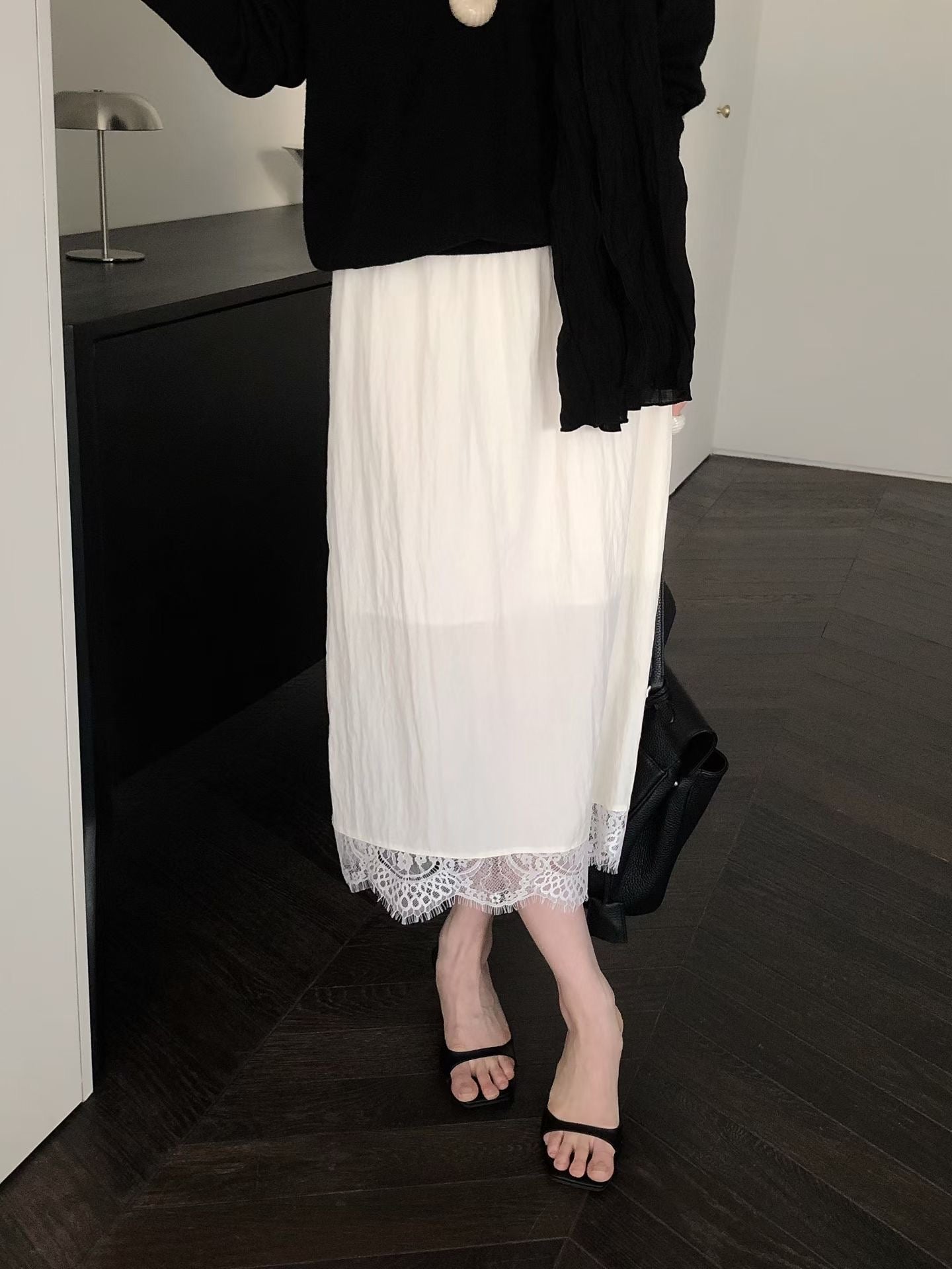 Umbria Lace Skirt (2 Colors)