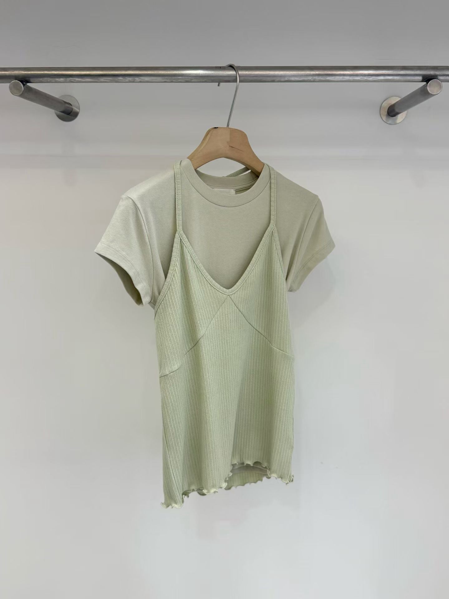 V Veck Haliter Set (3 Colors)