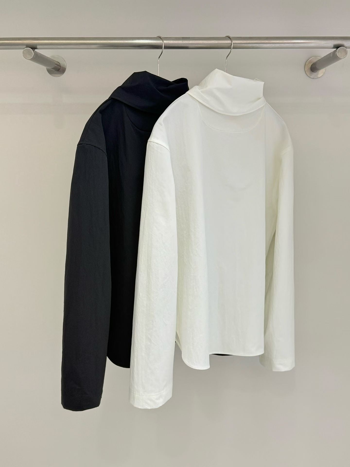 Naessa Blouse (2 Colors)