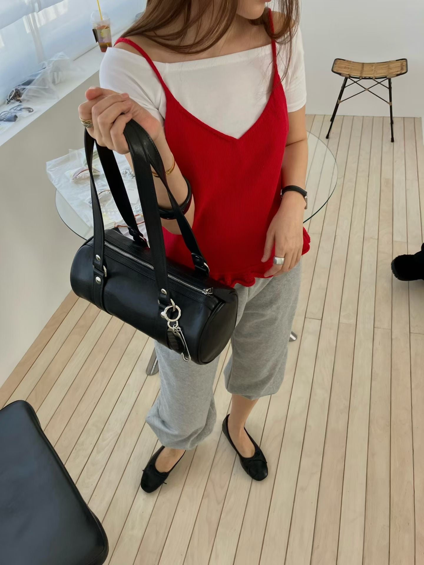 Nessa Barrel Cow Leather Bag (2 Colors)